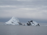 Fleurus Island und Delaite Island